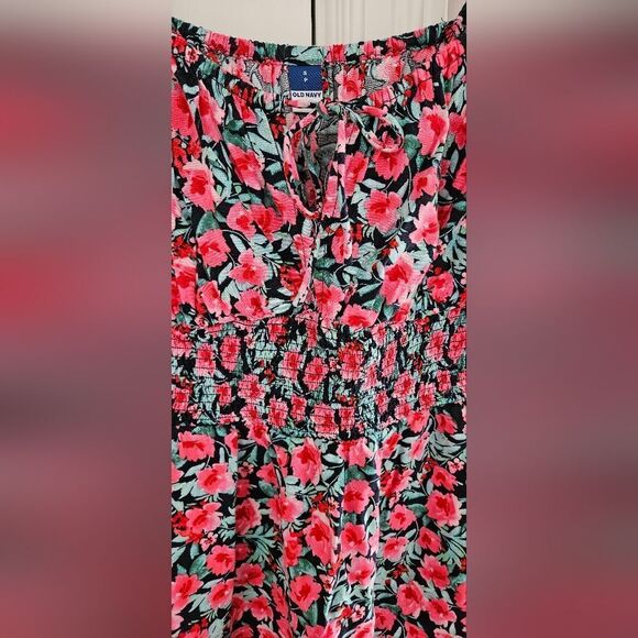 Floral Pink and Black Dress - Picture 4 of 6